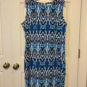 Ronni Nicole Blue and White Geometric Midi Dress